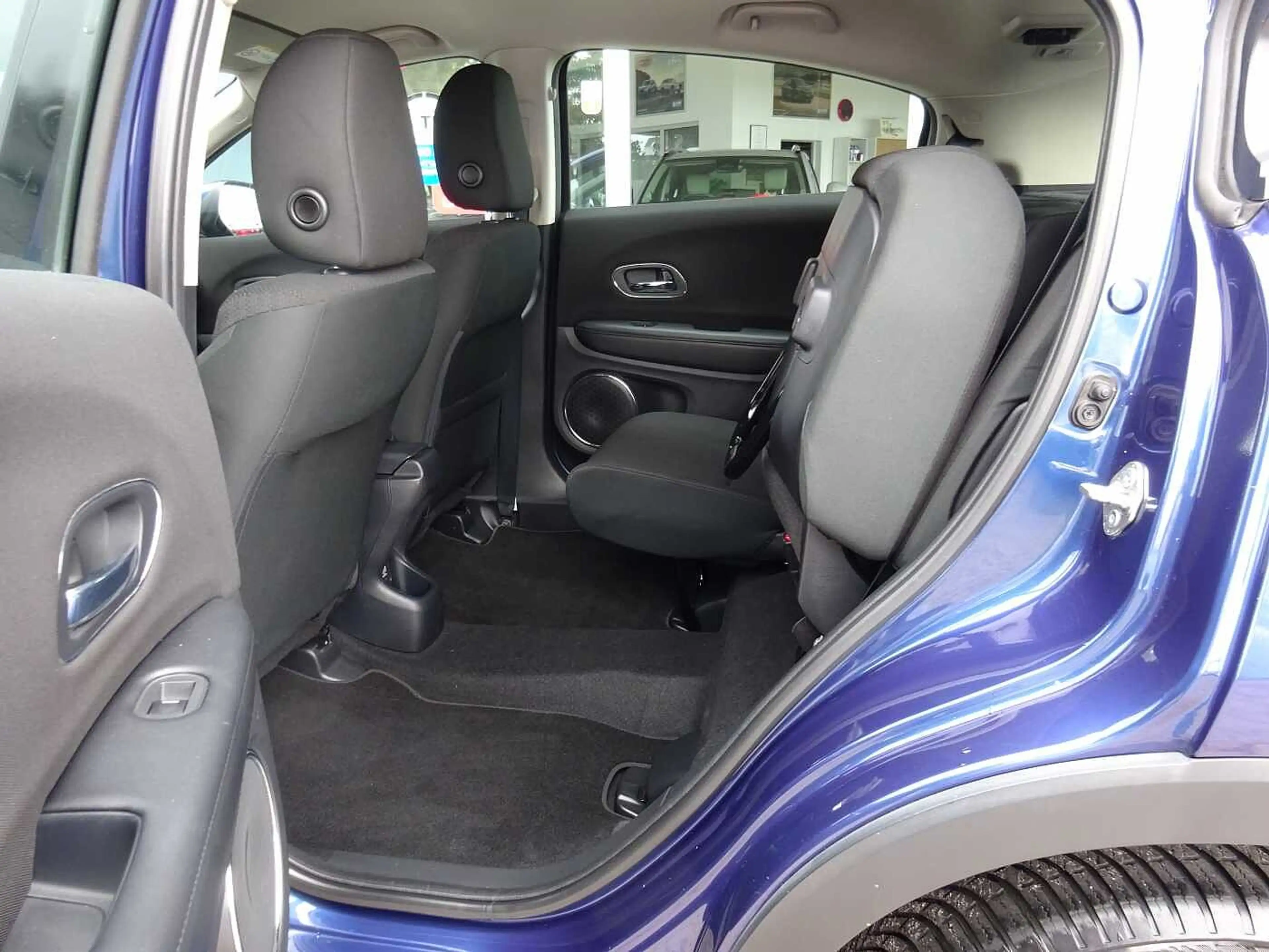 Honda HR-V 1.5 i-VTEC Elegance * Sitzheizung*FSE — photo 9