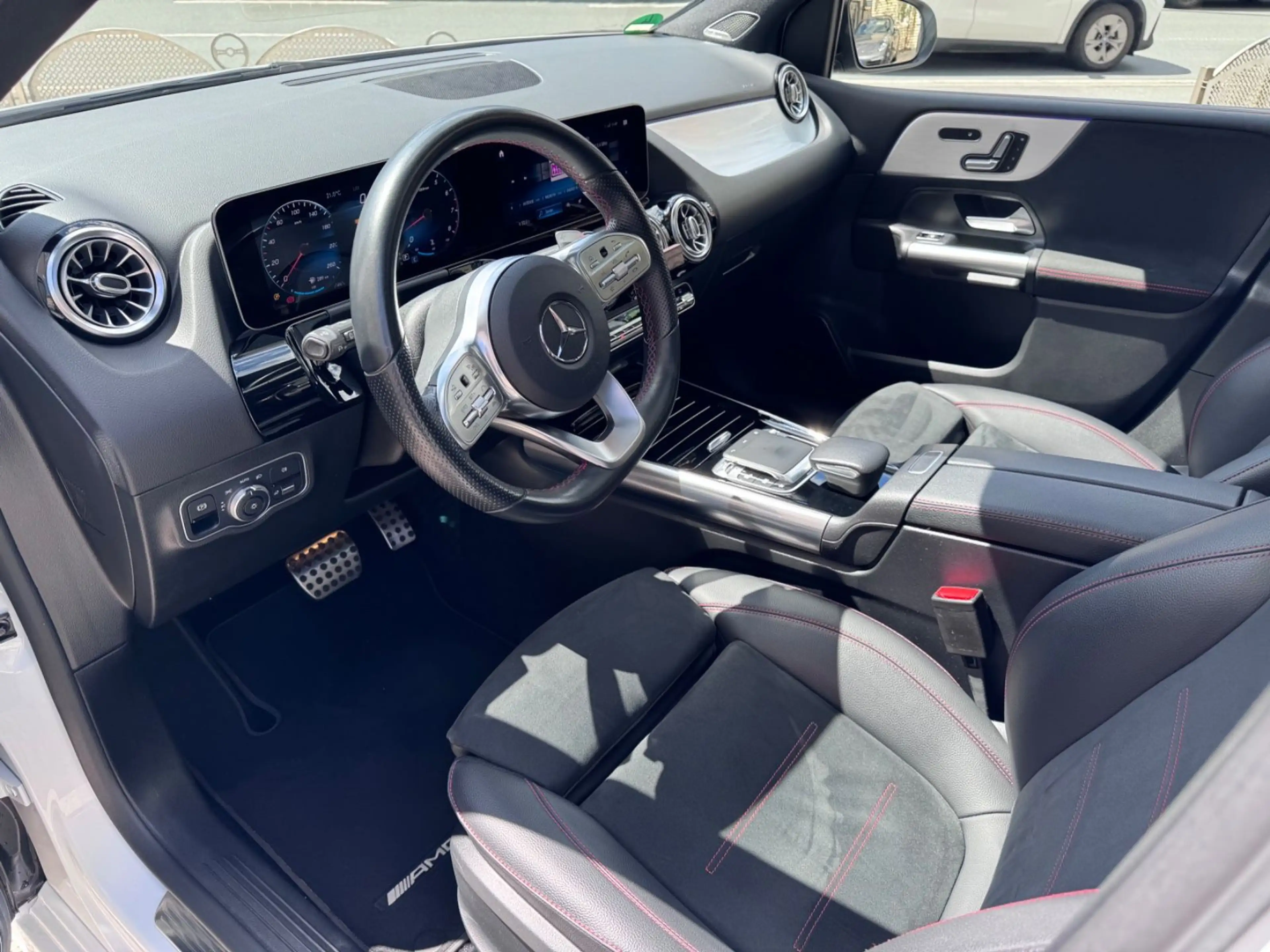 Mercedes-Benz B 220 B B 220,AMG Line,Pano,Standheiz.Autom. — photo 10