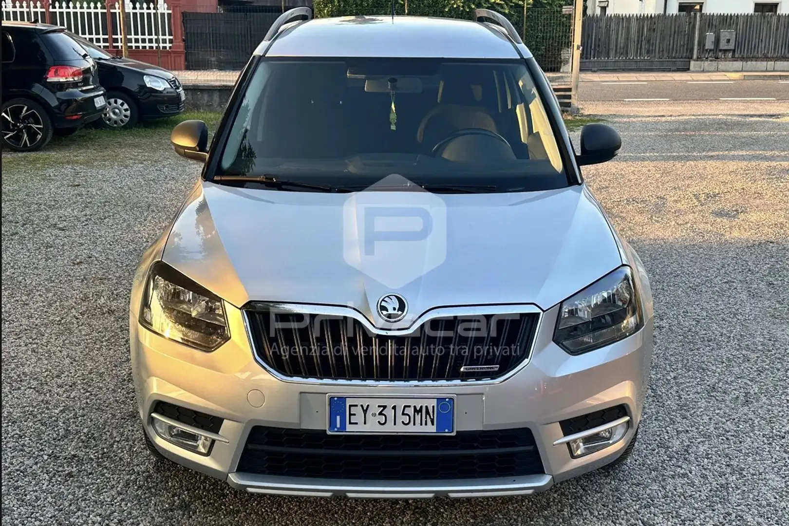 Skoda Yeti Yeti Outdoor 1.6 TDI CR 105CV Ambition GreenLine Argent - 2