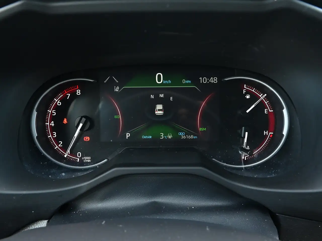 Toyota RAV 4 снимка Toyota RAV 4