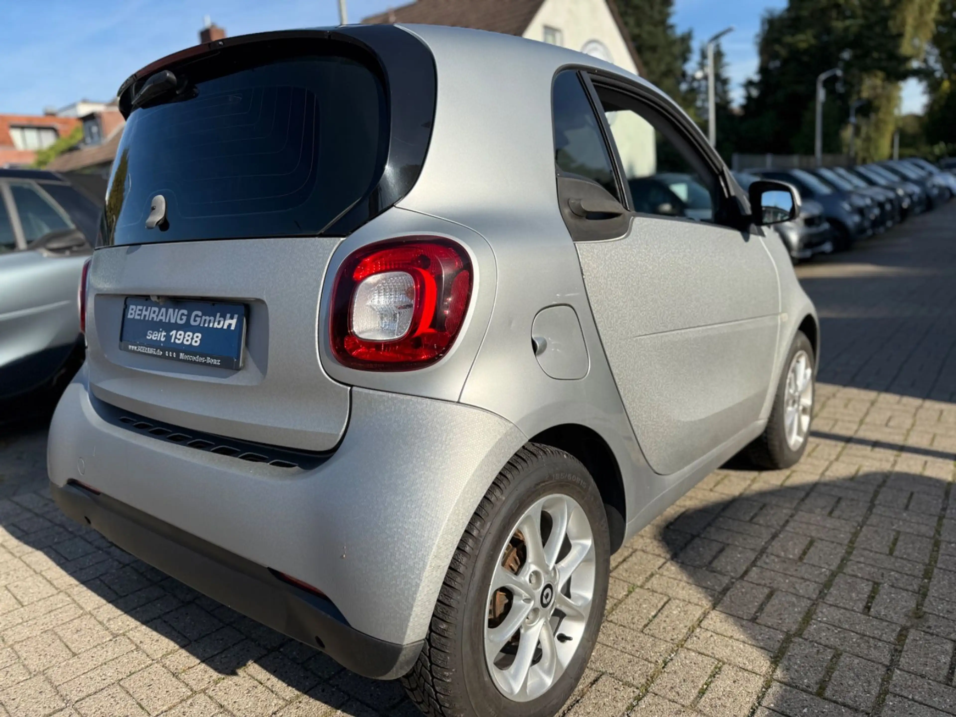 smart forTwo COUPÉ 90PS AUTOMATIK — photo 8