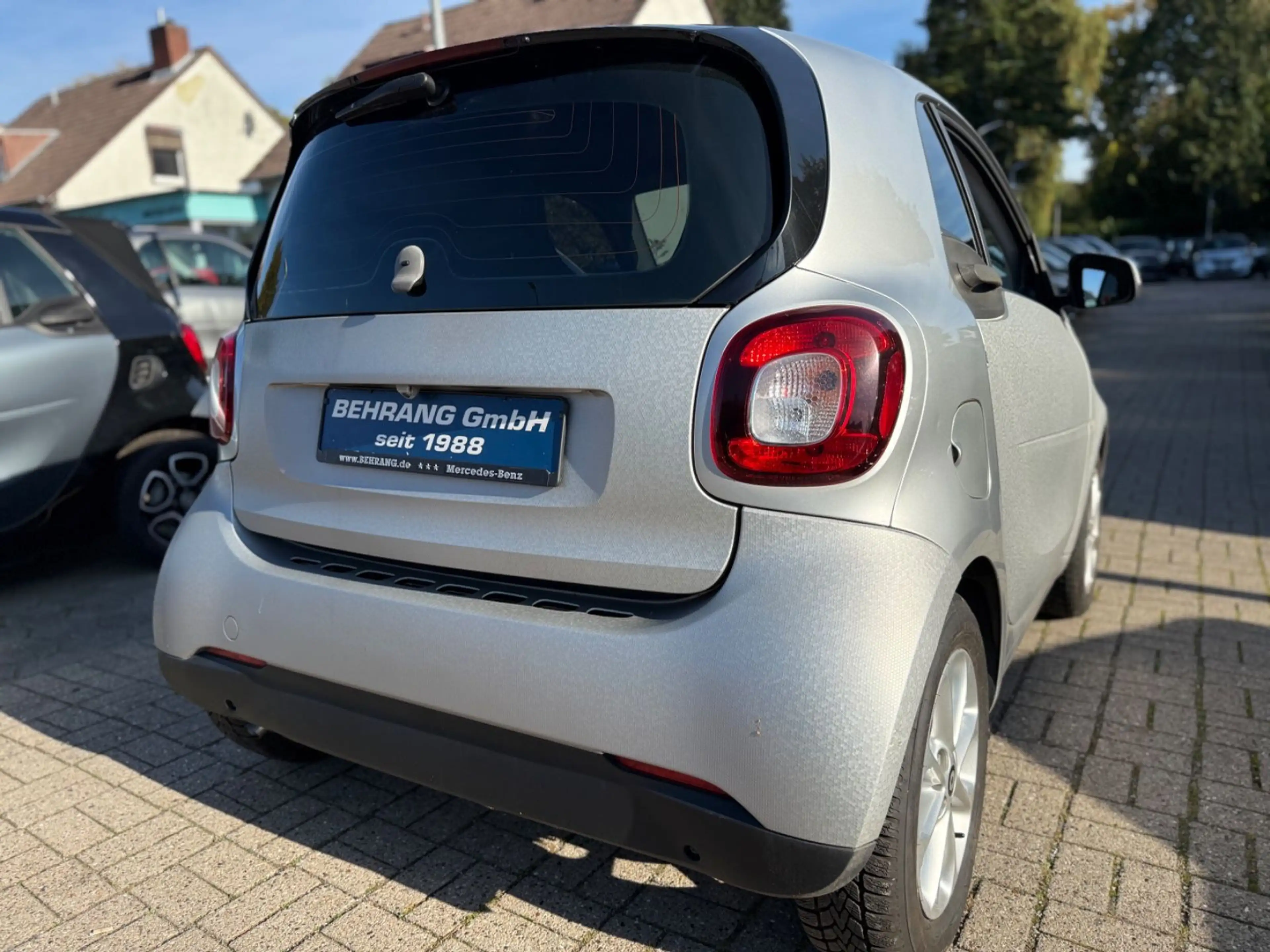 smart forTwo COUPÉ 90PS AUTOMATIK — photo 9