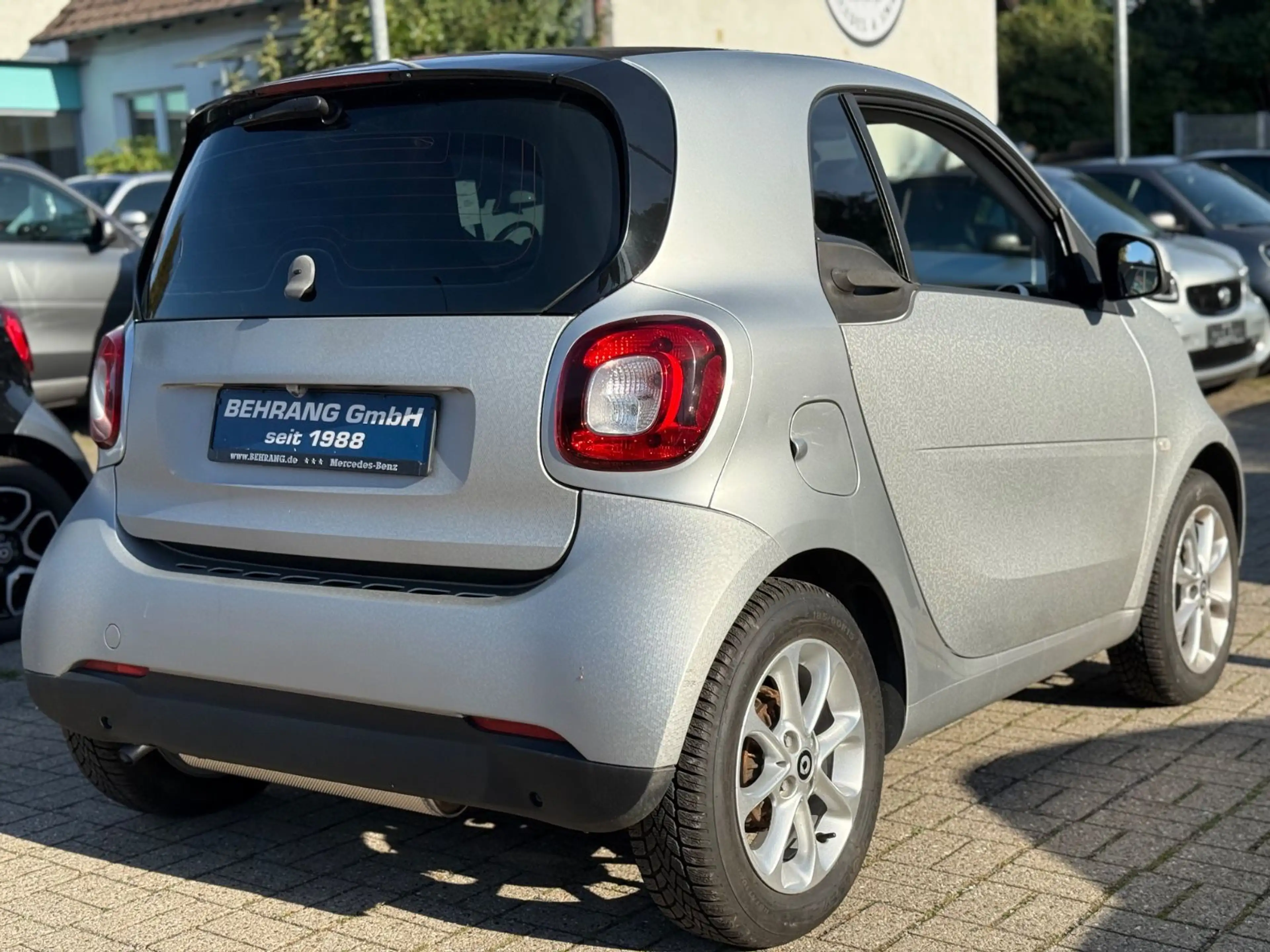smart forTwo COUPÉ 90PS AUTOMATIK — photo 10