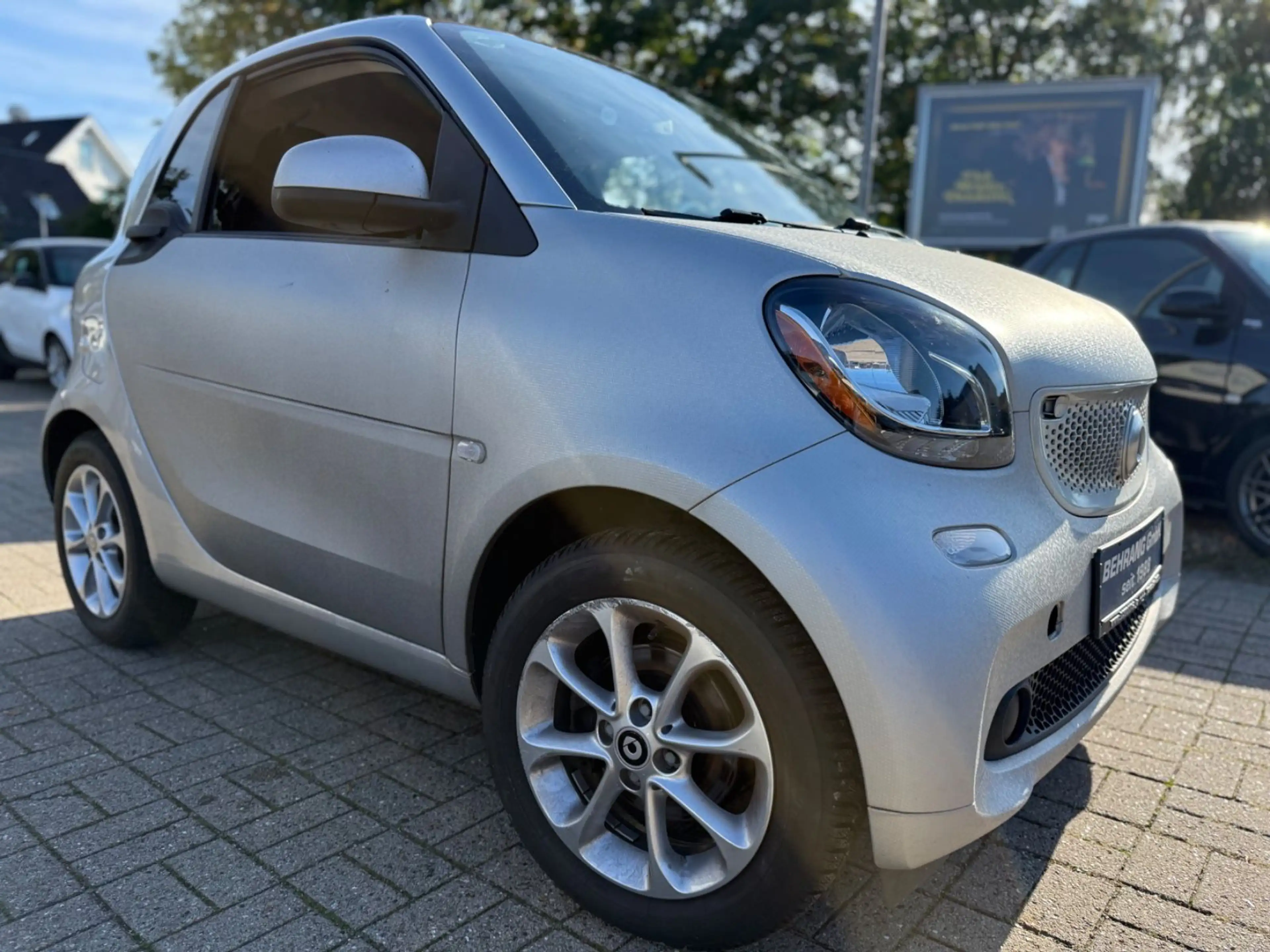 smart forTwo COUPÉ 90PS AUTOMATIK — photo 30
