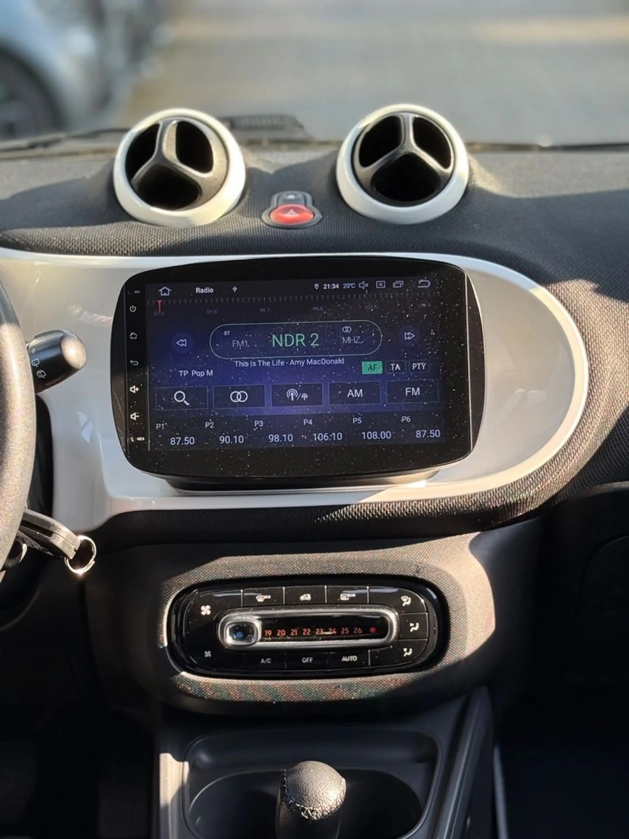 smart forTwo COUPÉ 90PS AUTOMATIK — photo 20