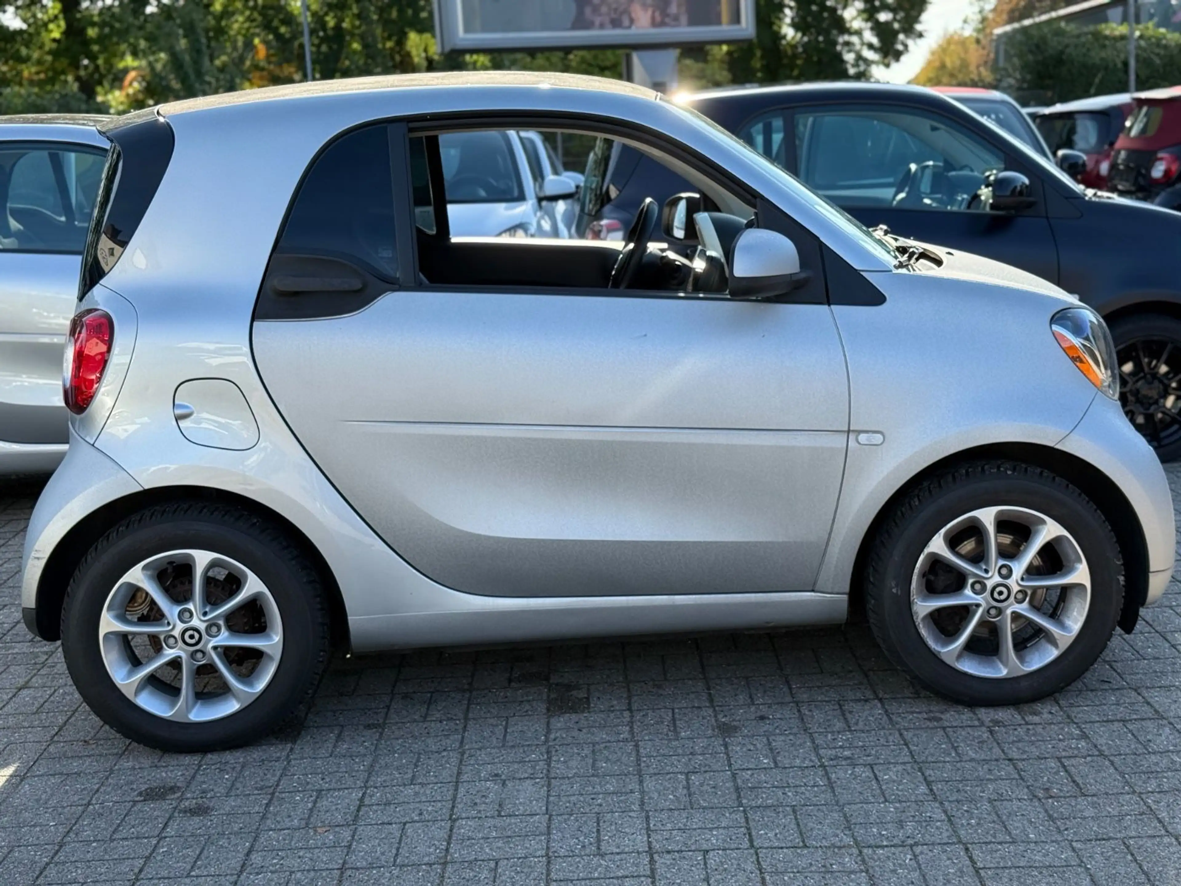 smart forTwo COUPÉ 90PS AUTOMATIK — photo 39