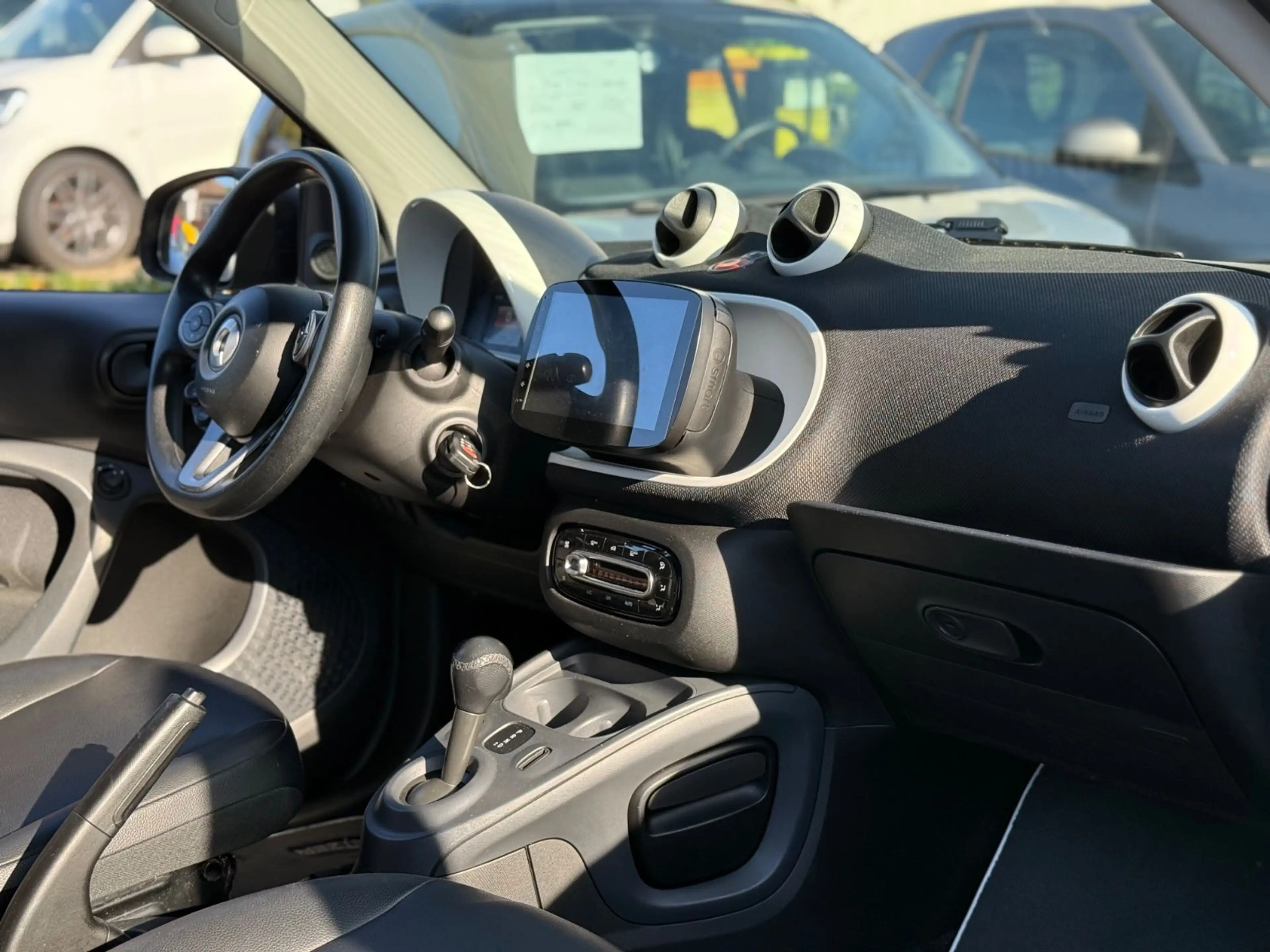 smart forTwo COUPÉ 90PS AUTOMATIK — photo 15