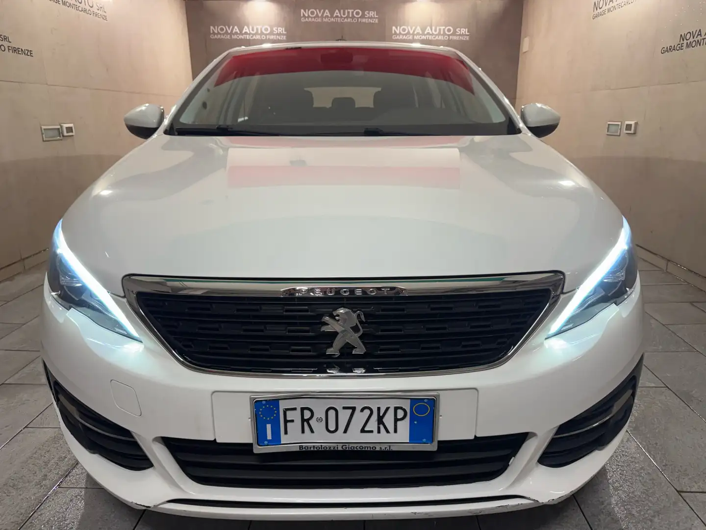 Peugeot 308 308 SW 1.5 bluehdi Allure Blanc - 1
