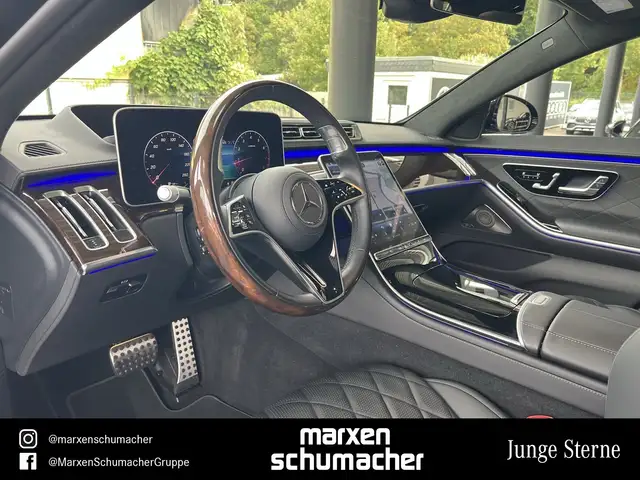 Mercedes-Benz S-Class view 9