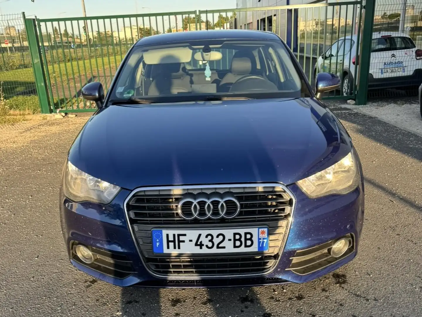Audi A1 A1 Sportback 1.6 TDI 105 Ambiente - 1