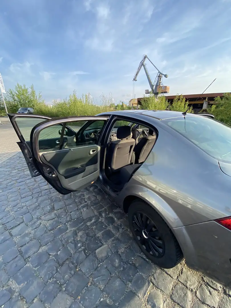 Renault Megane 1.6 16V - 1