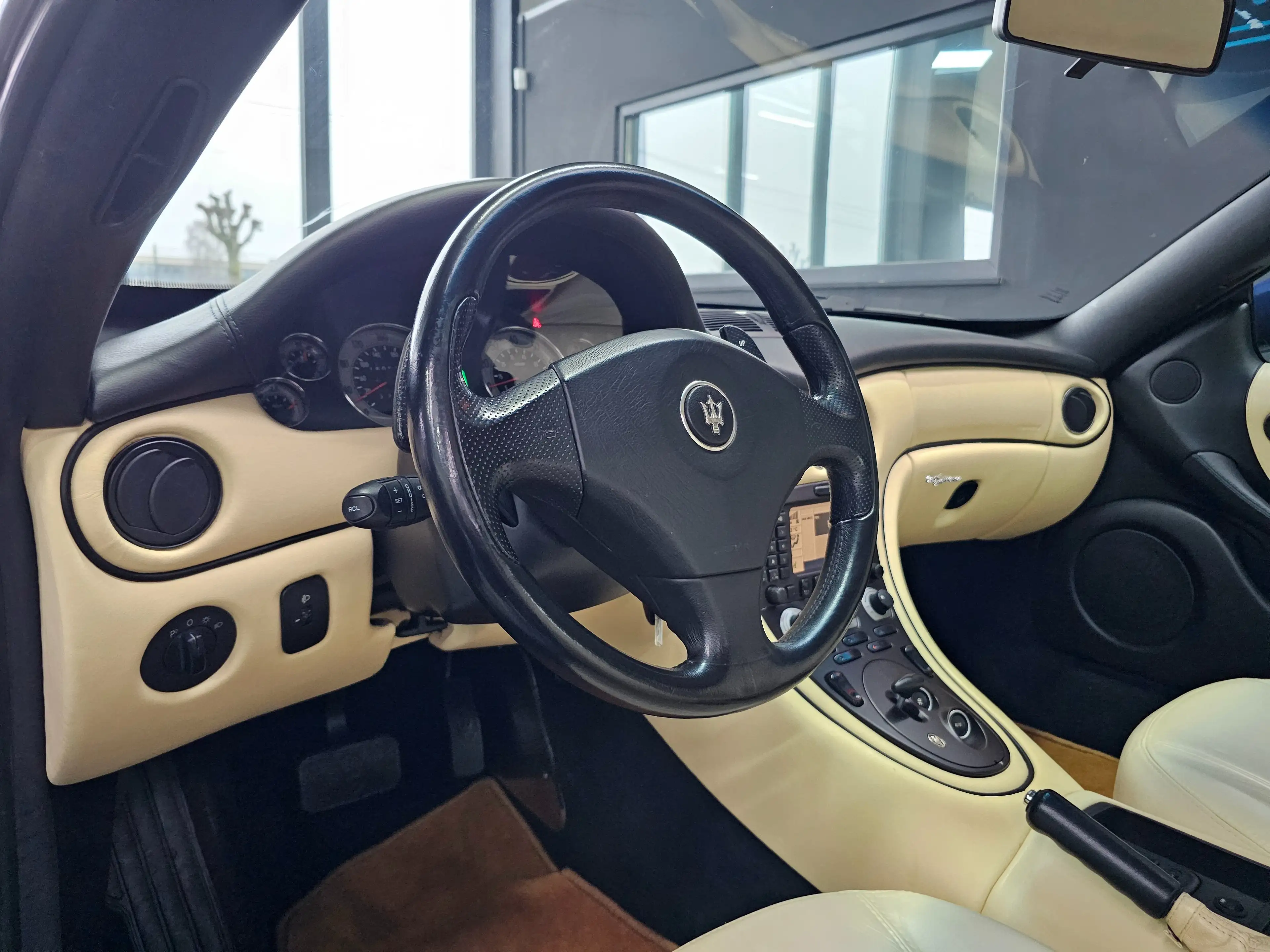 Maserati Coupe 4.2i V8 32v 390 Cv // Cambiocorsa — photo 13