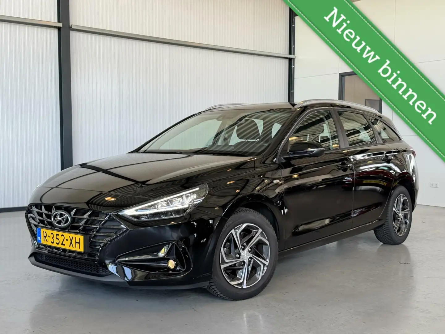 Hyundai i30 Wagon 1.0 T-GDi MHEV Comfort Smart Noir - 1