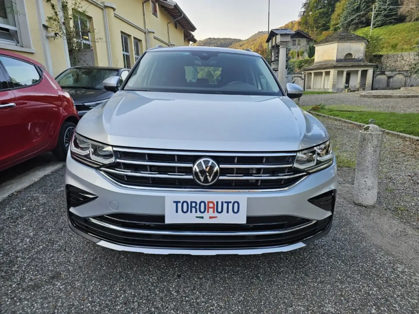 Volkswagen Tiguan 1.4 TSI eHYBRID DSG Elegance Argento - 2