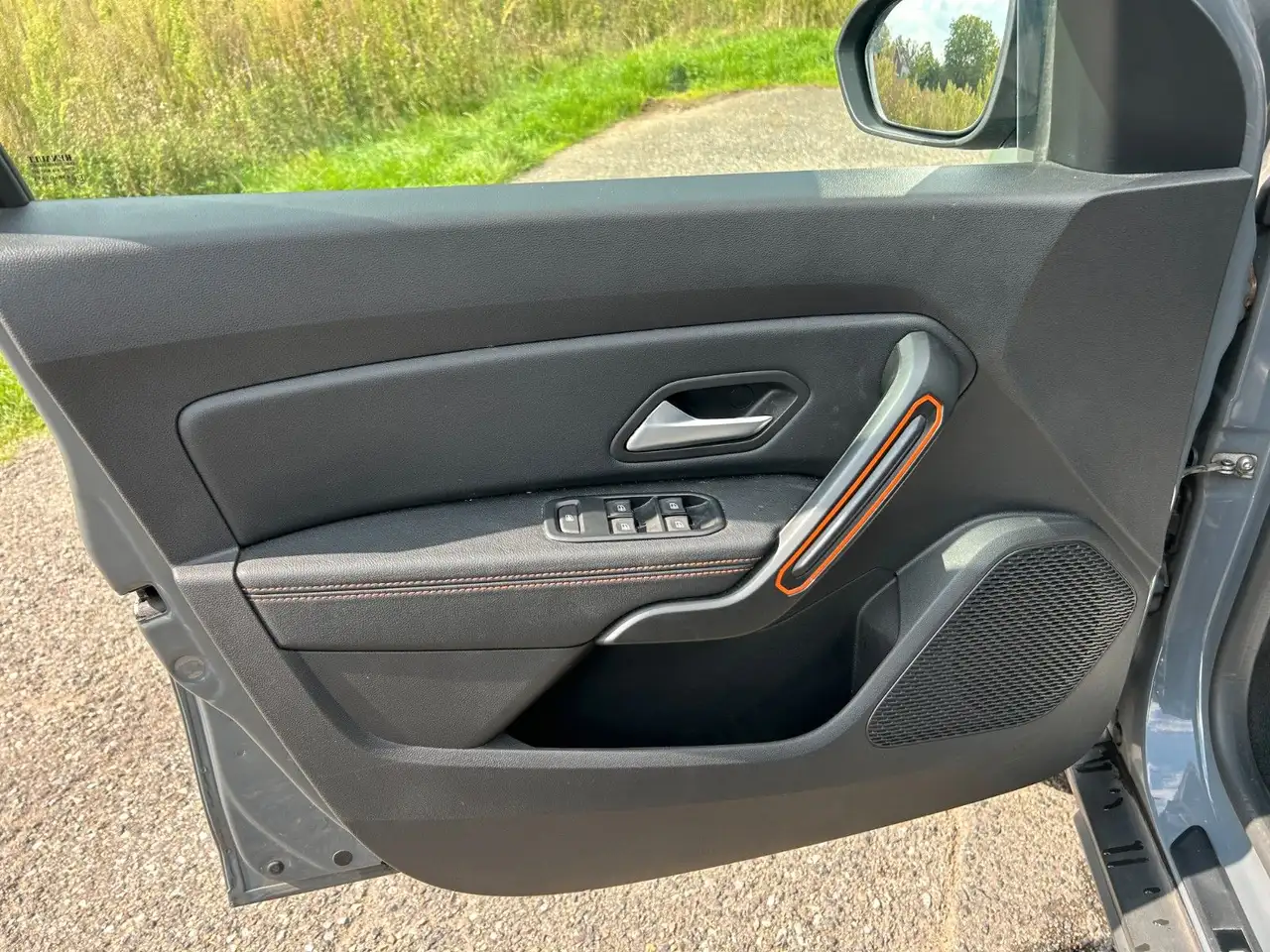 Dacia Duster II Extreme TCE-100 ECO-G 360° Navi, миниатюра 13