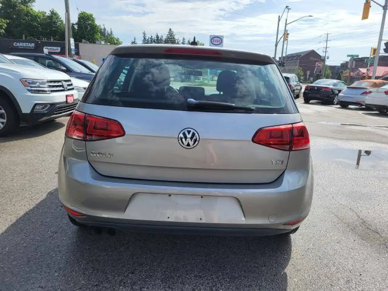 Volkswagen Golf photo Volkswagen Golf