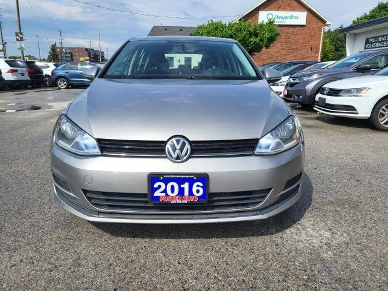 Volkswagen Golf photo Volkswagen Golf