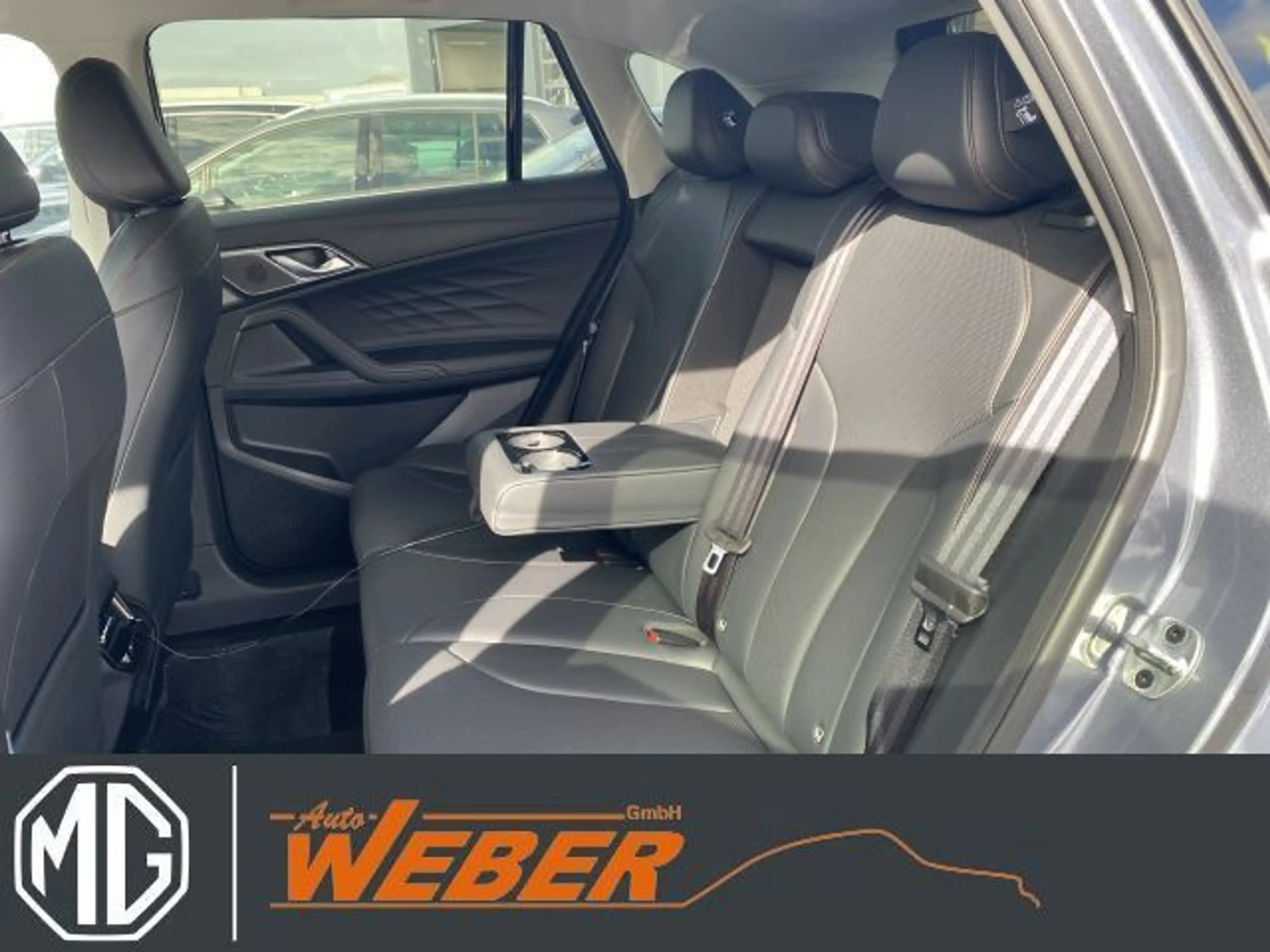 MG HS PHEV Lux Förderfähig + Finanzierungsprämie — photo 9