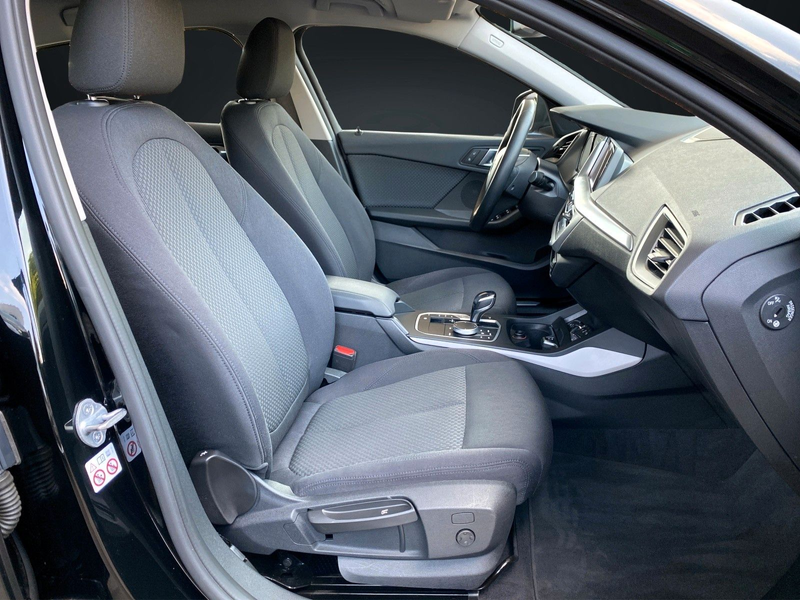BMW 118 i ADVANTAGE NAVI-KAMERA-AUTOMATIK-PDC-LED — photo 13