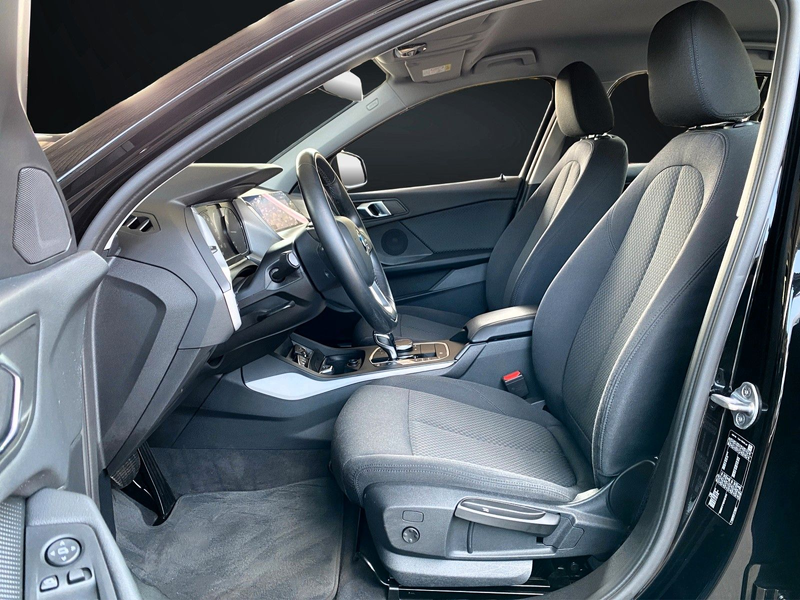 BMW 118 i ADVANTAGE NAVI-KAMERA-AUTOMATIK-PDC-LED — photo 12