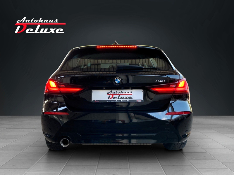 BMW 118 i ADVANTAGE NAVI-KAMERA-AUTOMATIK-PDC-LED — photo 6