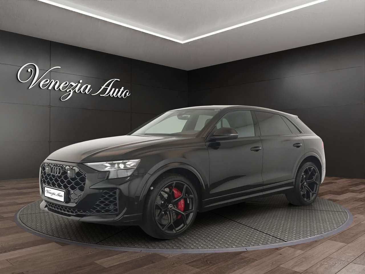 Audi RS Q8 RS Q8 TFSI V8 quattro tiptronic Performance