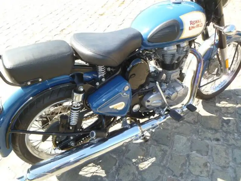 Royal Enfield Classic - foto 3