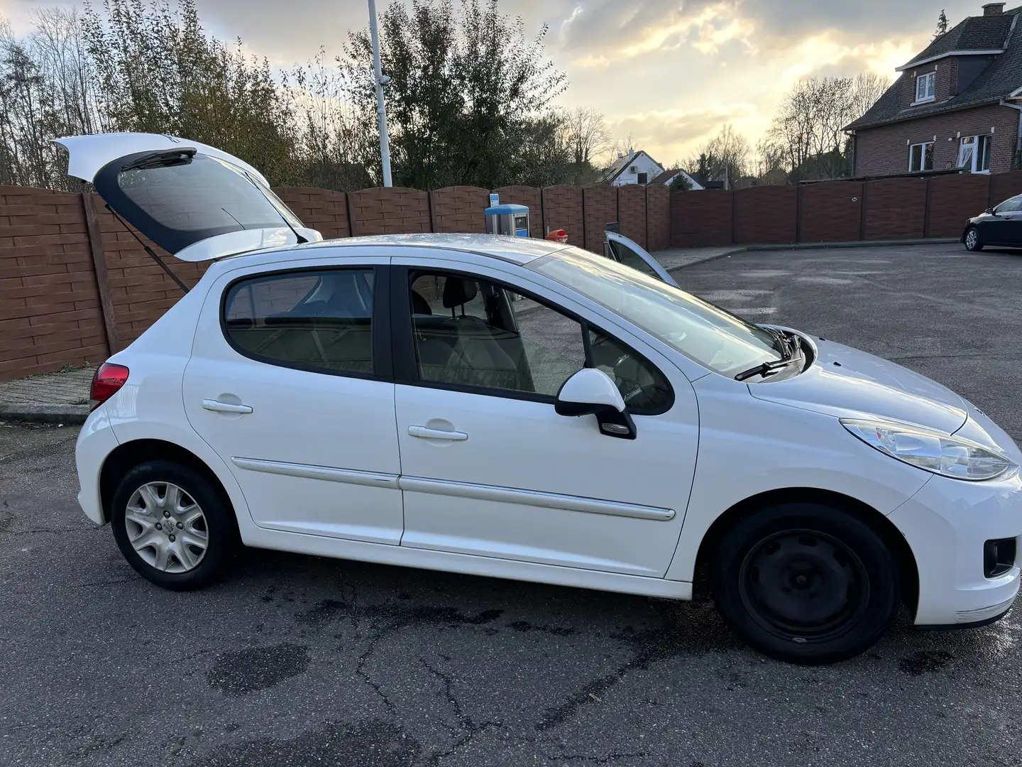 Peugeot 206 1.6i 16v XS - 2