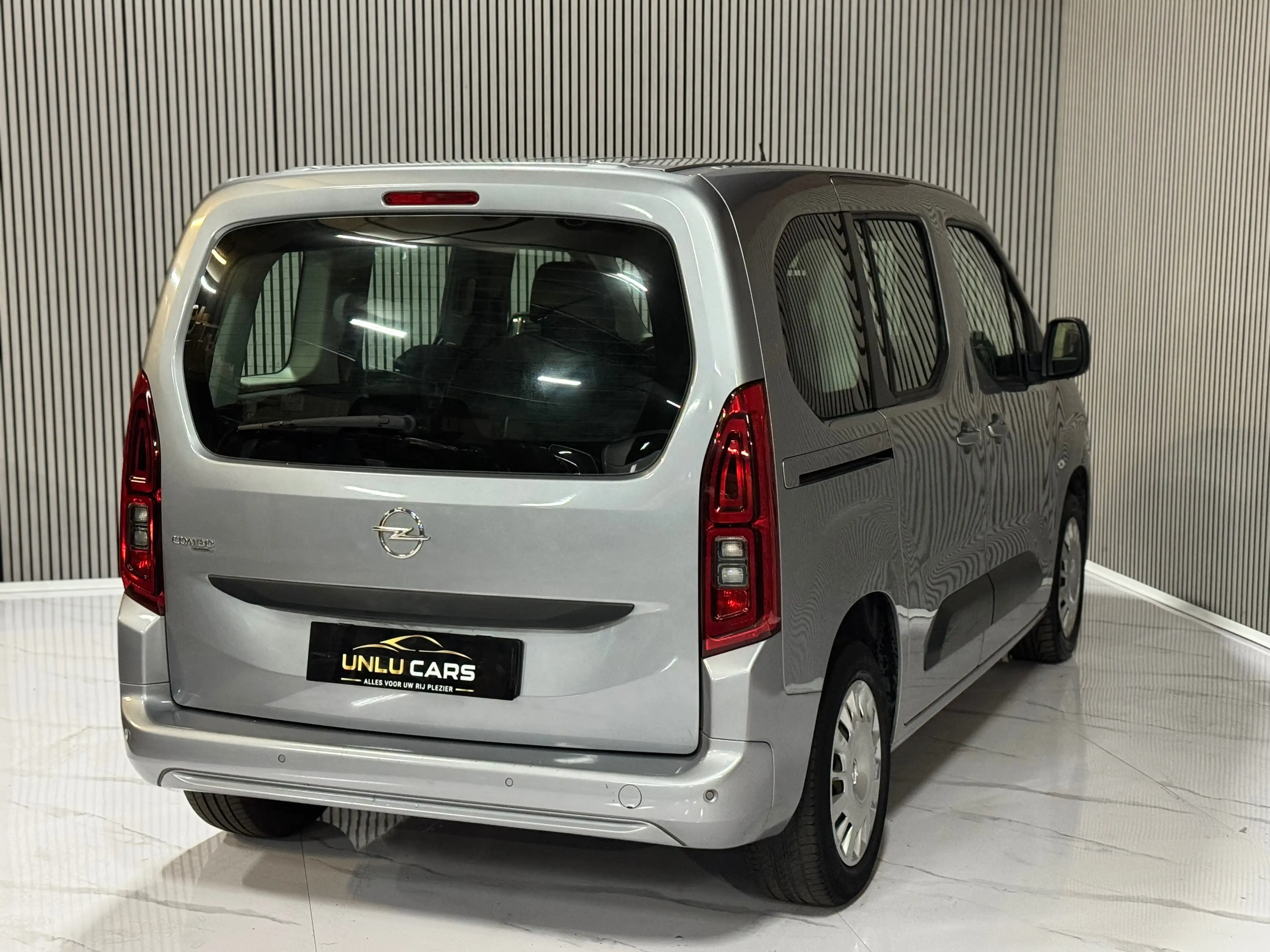 Opel Combo Life Combo Life 1.5 TD Blue L2H1 Edition XL S/S — photo 10