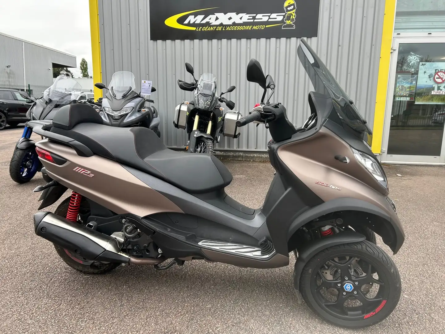 Piaggio MP3 500 Marrón - 1