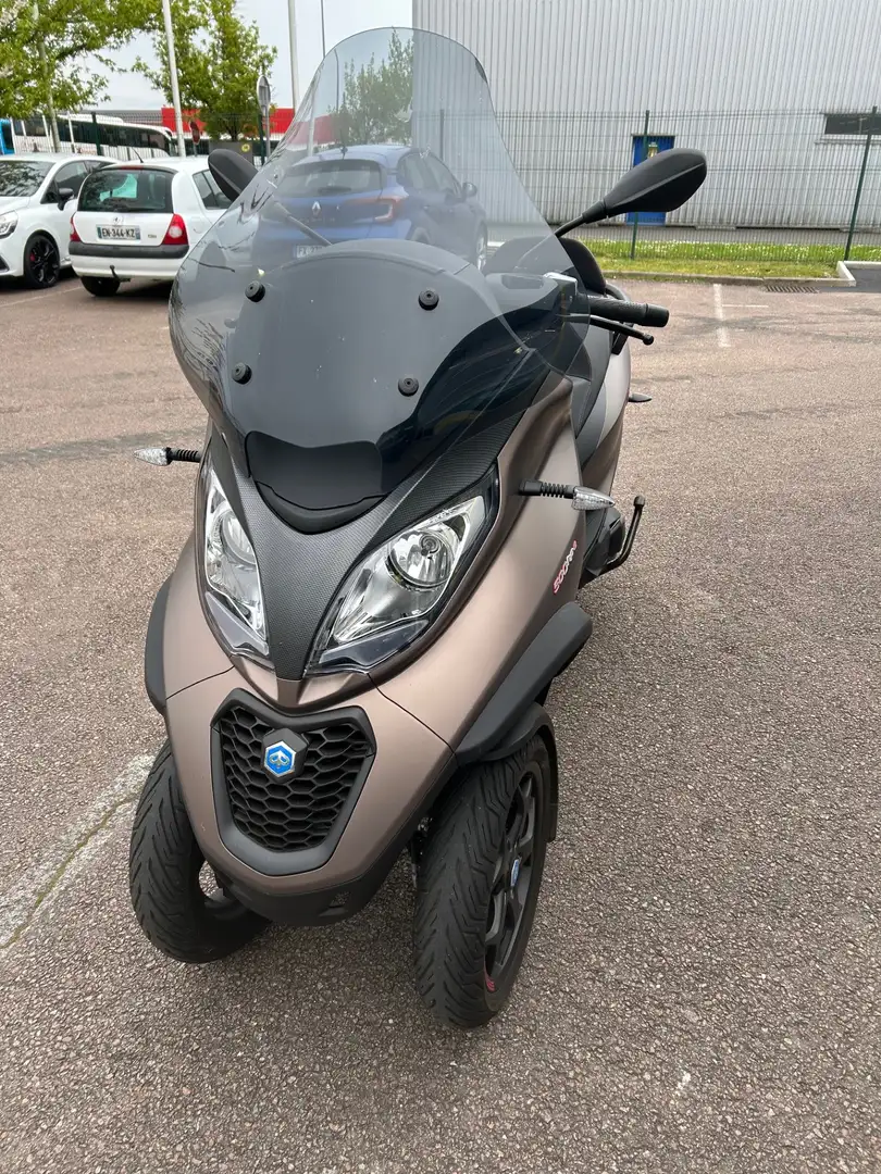 Piaggio MP3 500 Marrón - 2