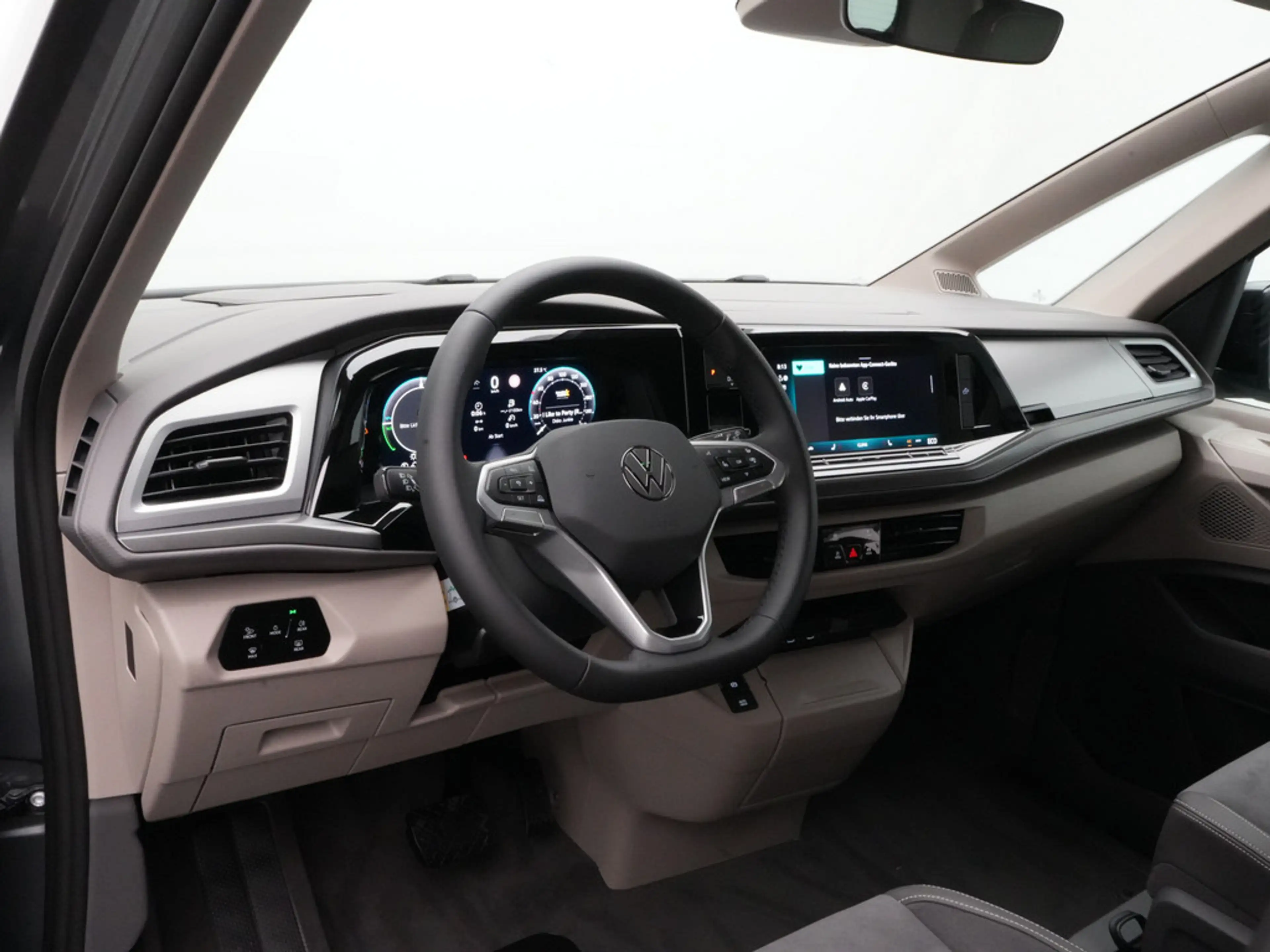 Volkswagen T7 California eHybrid Beach Tour MATRIX AHK — photo 12