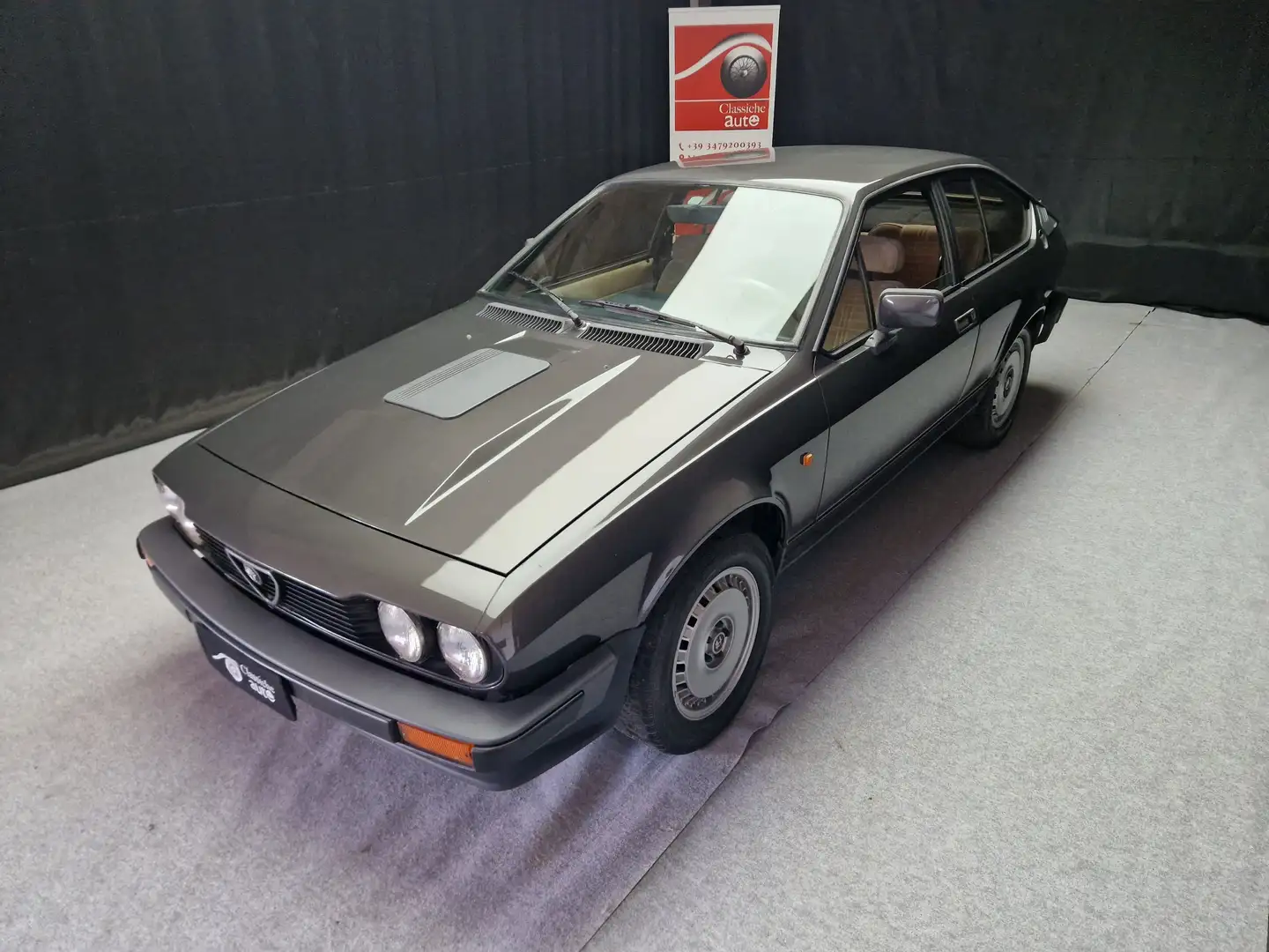 Alfa Romeo Alfetta GTV 6 2.5i aria condiz certificata ASI con C.R.S. Grigio - 1