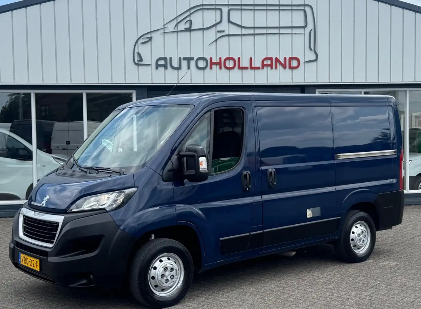 Peugeot Boxer 2.0 HDI 96KW 131PK EURO 6 2E VERSNELLING WERKT NIE Blauw - 1