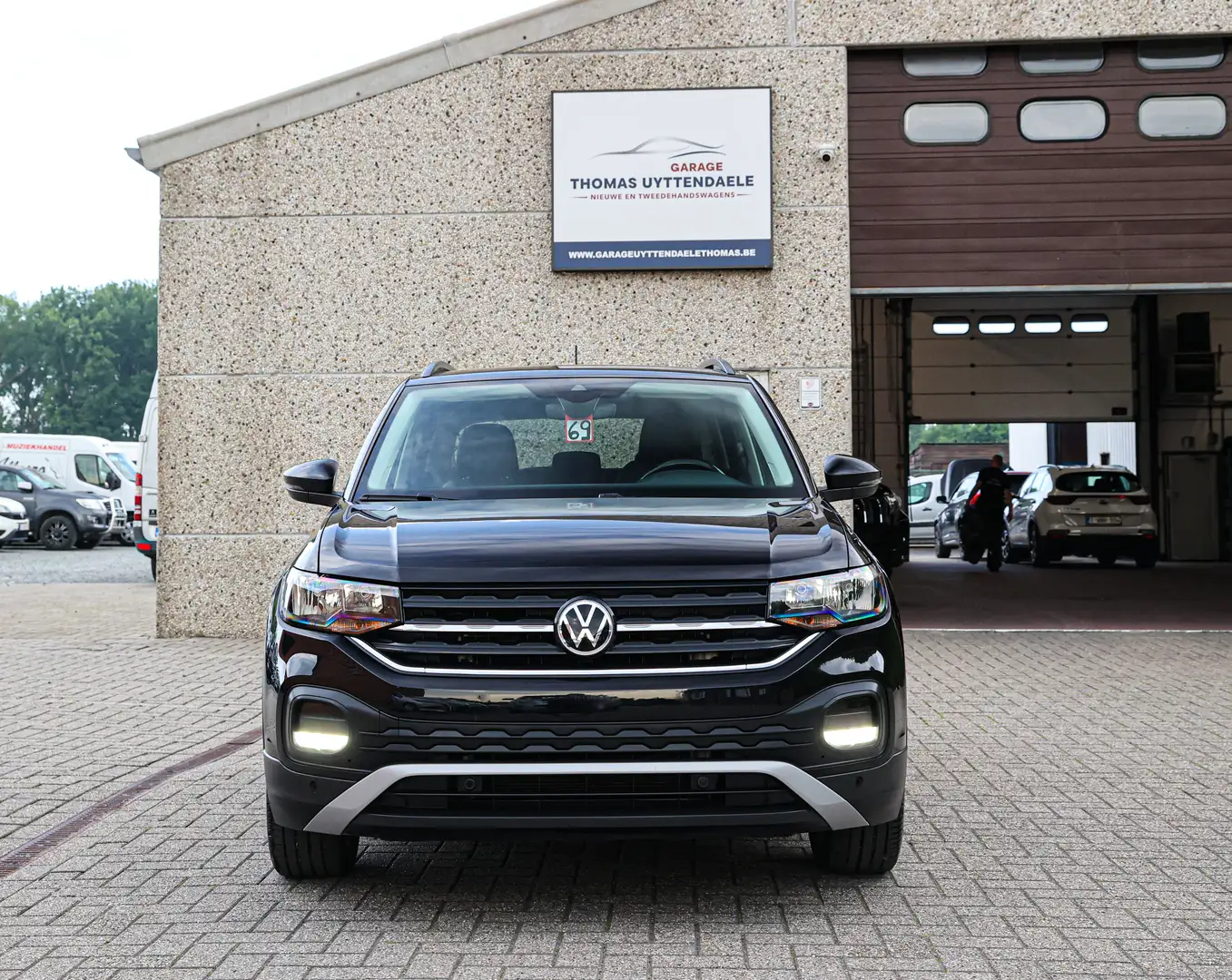 Volkswagen T-Cross 1500cc*AUTOMAAT*NAVIGATIE*CAMERA*DIGI-AIRCO*TREKHA Schwarz - 2
