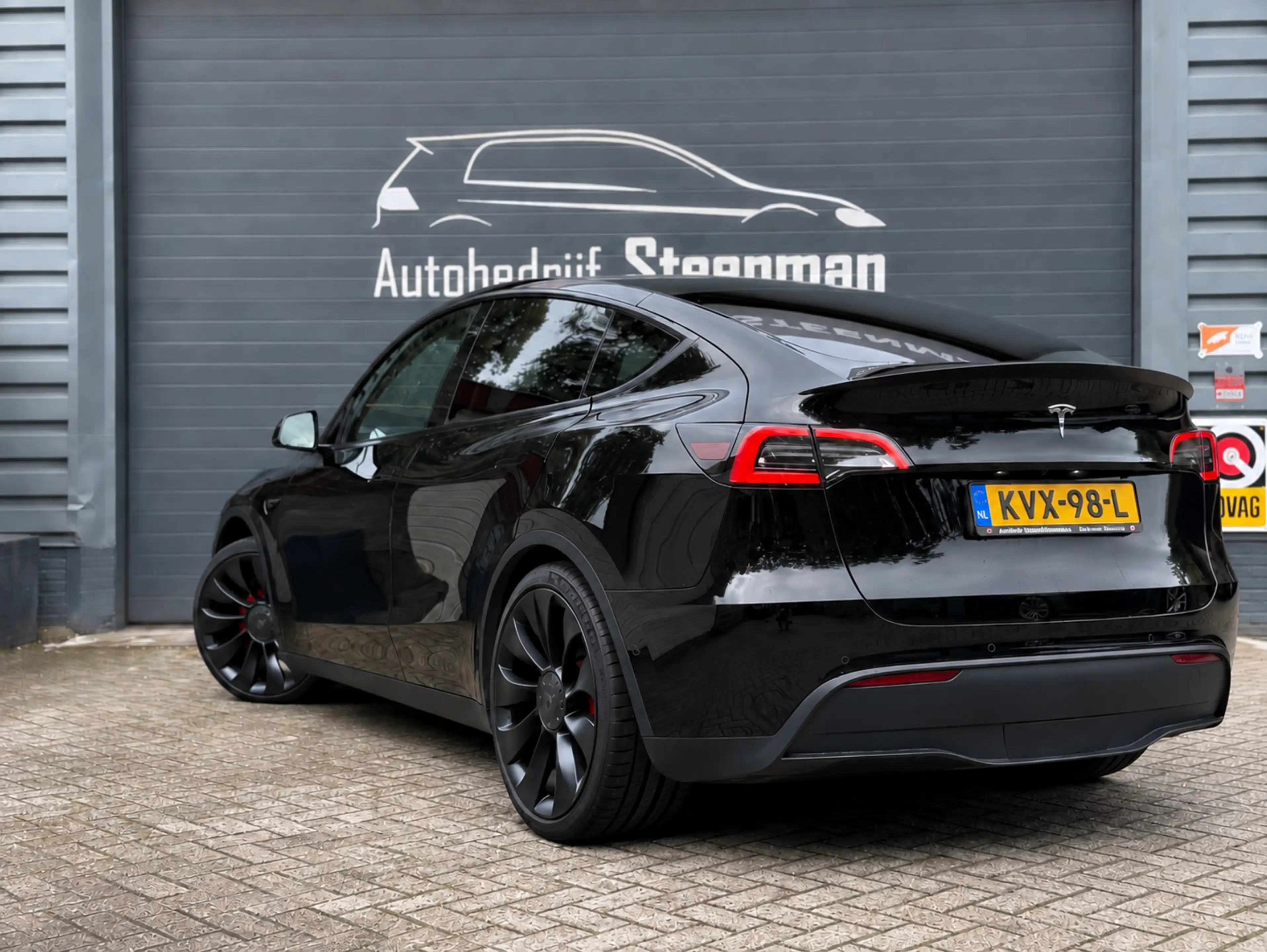 Tesla Model Y Performance AWD 75 kWh | 21" Turbine | Track — photo 11