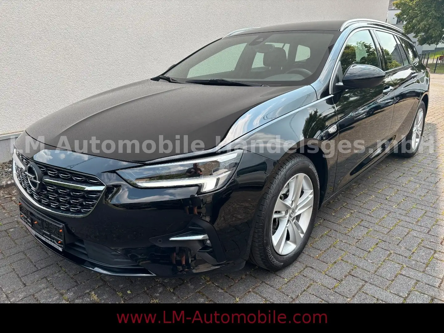 Opel Insignia B Sports Tourer Elegance Schwarz - 1