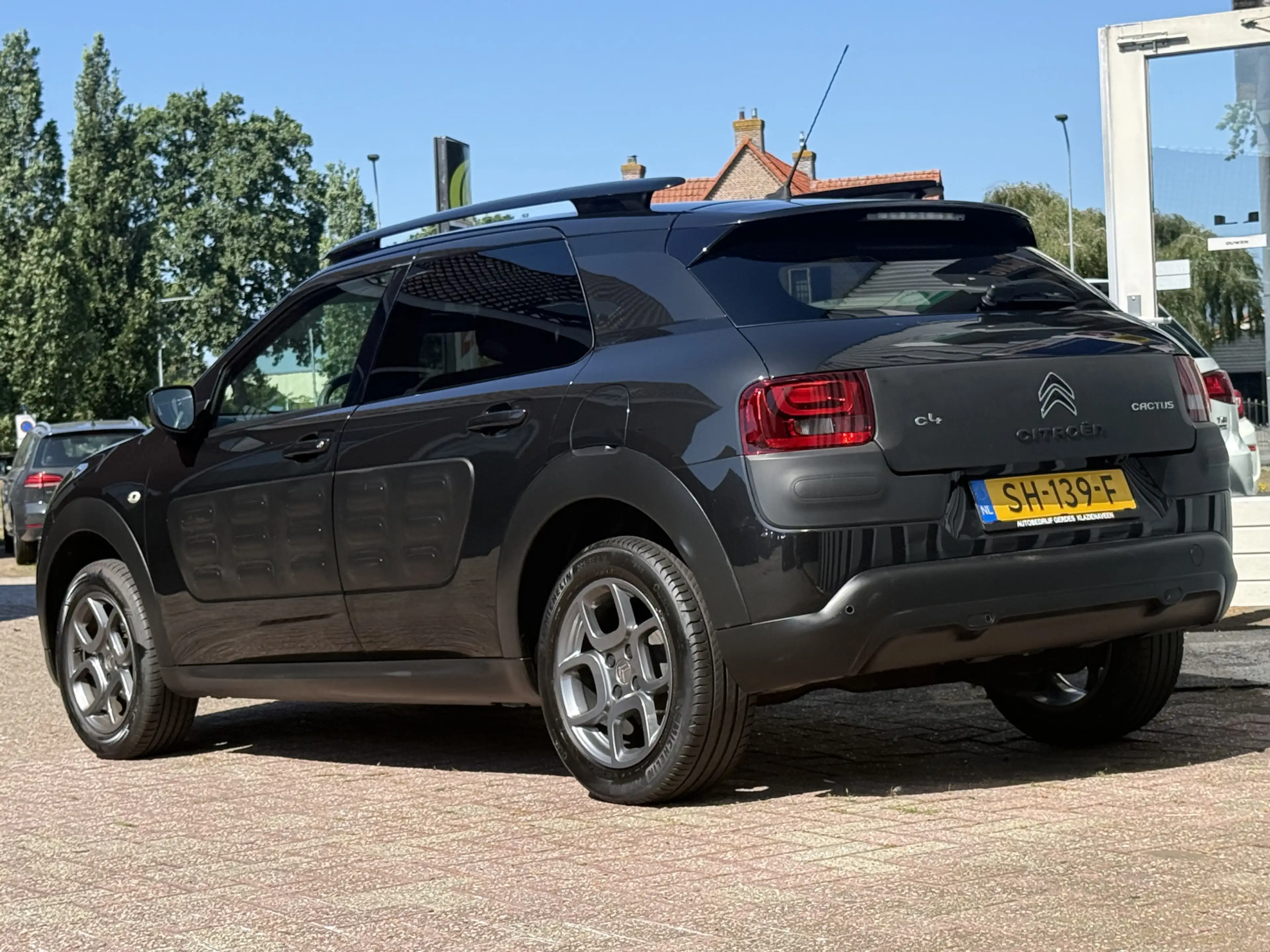 Citroen C4 Cactus 1.2 PureTech Shine | NAVI | CRUISE | PDC | D-RIEM — photo 3