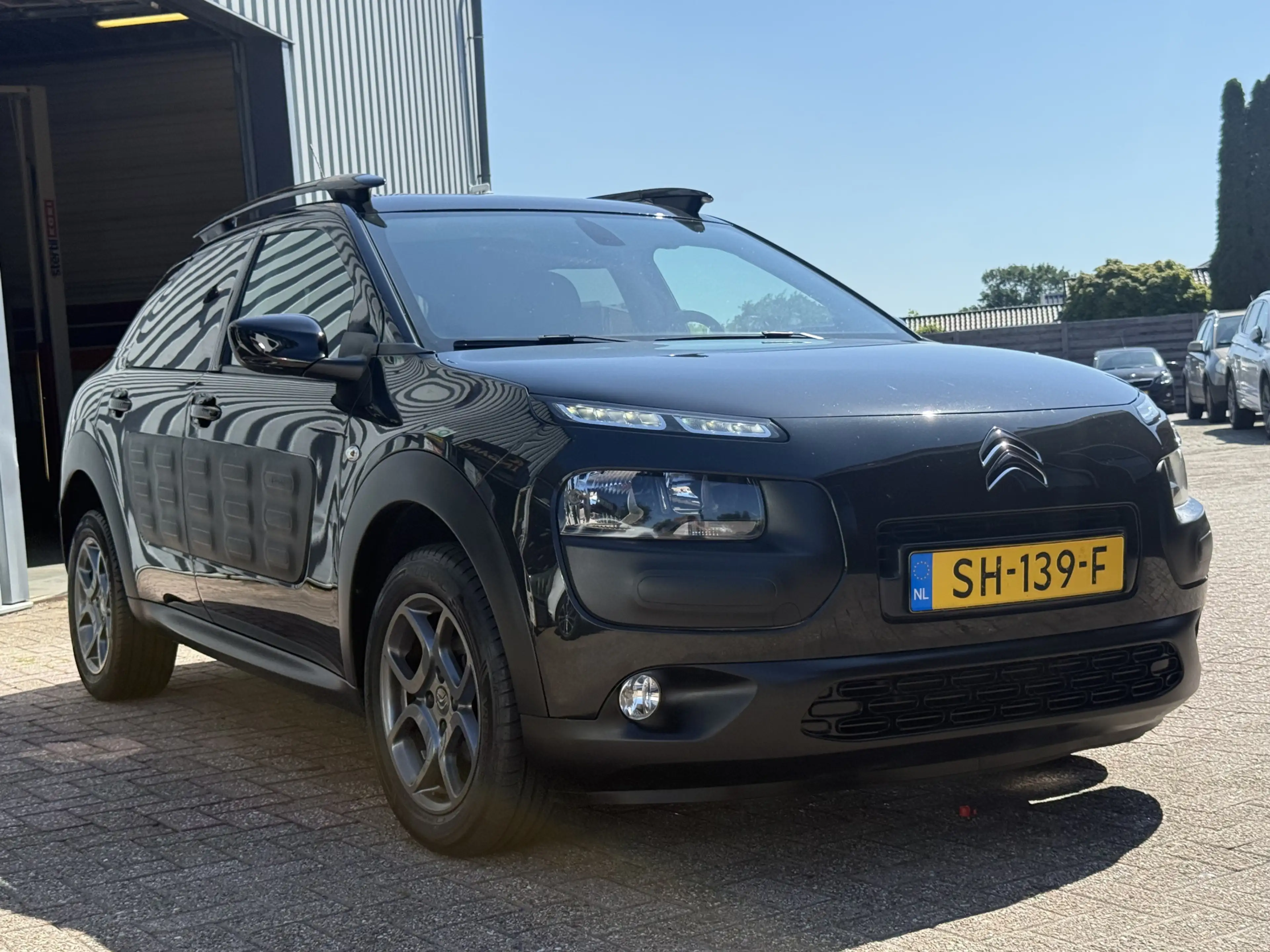 Citroen C4 Cactus 1.2 PureTech Shine | NAVI | CRUISE | PDC | D-RIEM — photo 7