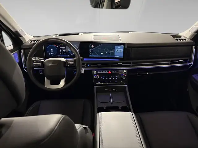 Hyundai Santa Fe view 4