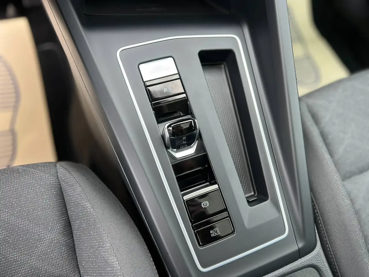 Volkswagen Golf 1.5 eTSI Mindervalide 2023 slechts 1.400km NIEUW !, миниатюра 9