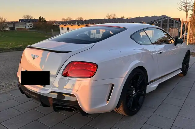 Bentley Continental GT view 2