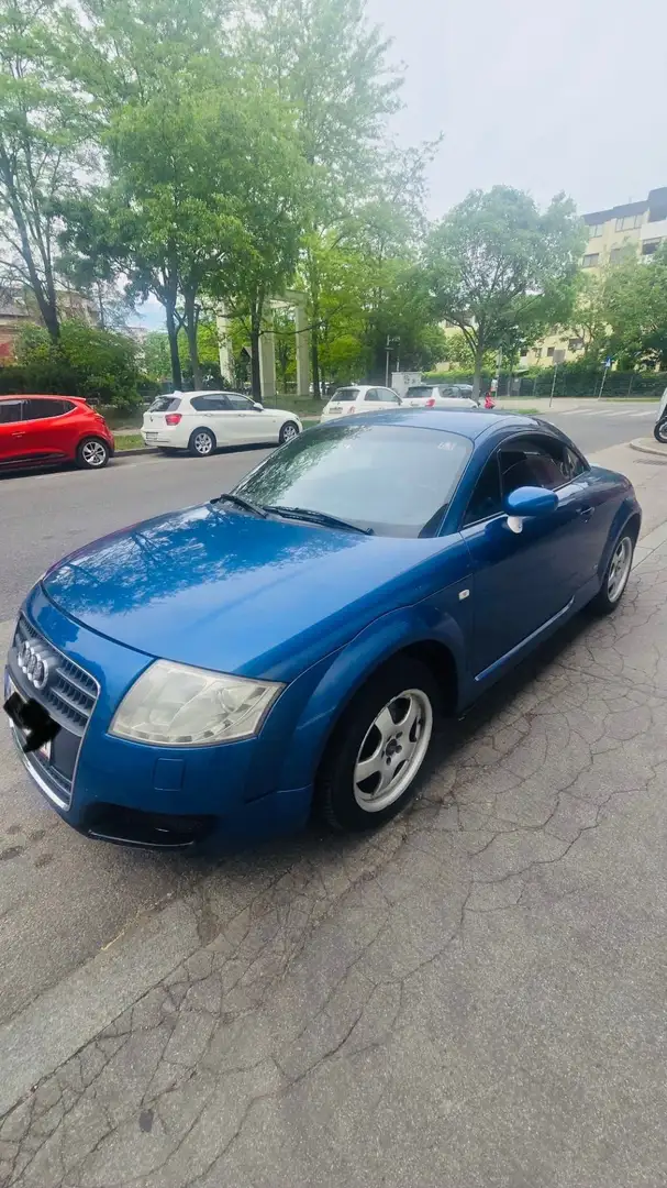 Audi TT Coupé 1,8 T - 2
