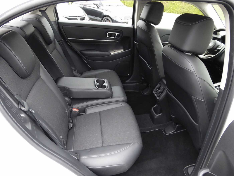 Honda HR-V Hybrid e:HEV 1.5 i-MMD Advance / Ilmenite-P. / HR1 — photo 13
