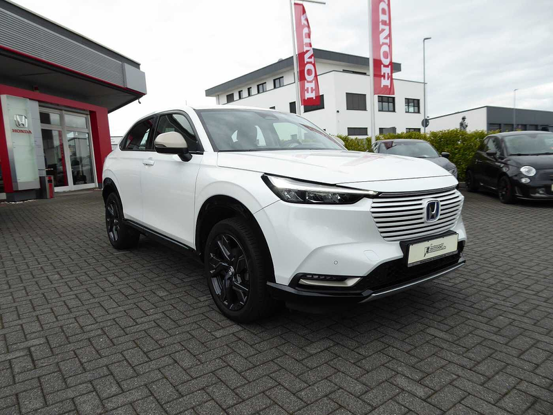 Honda HR-V Hybrid e:HEV 1.5 i-MMD Advance / Ilmenite-P. / HR1 — photo 2