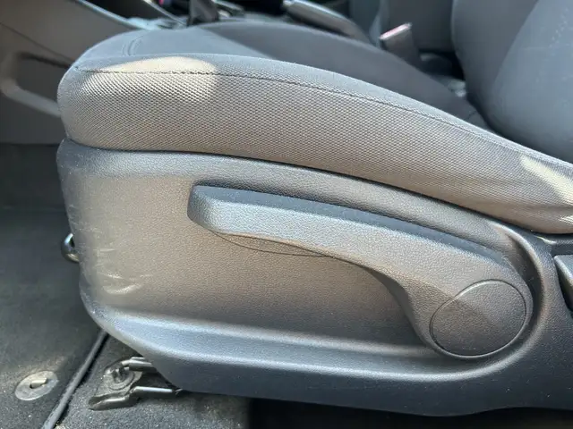 Kia Rio view 15