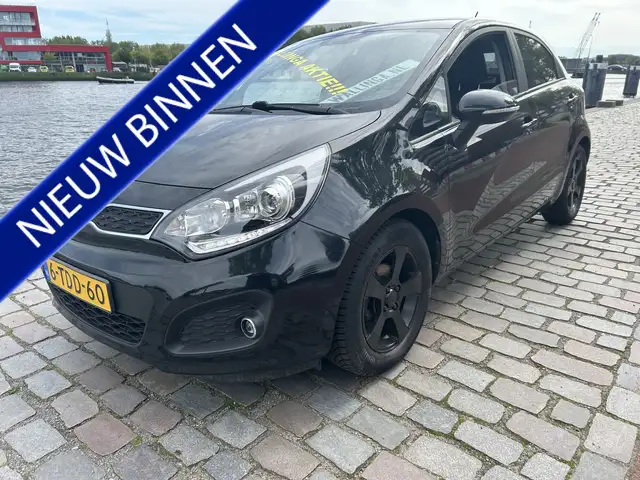 2014 Kia Rio in Black for sale
