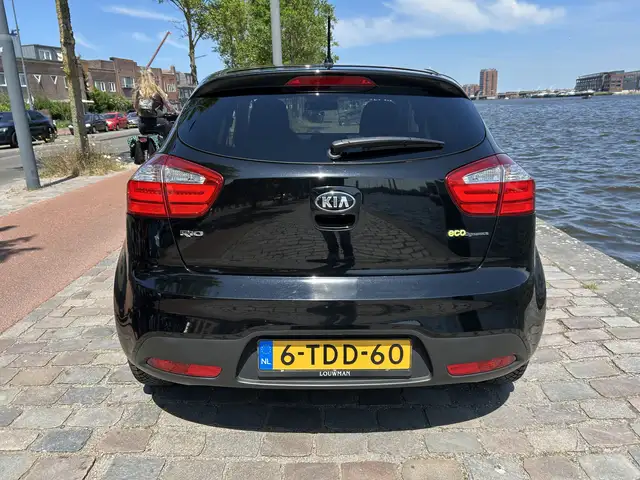 Kia Rio view 19