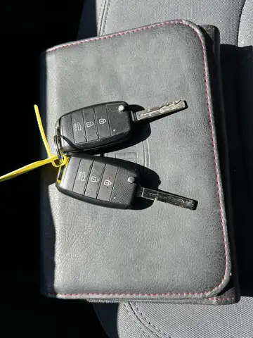 Kia Rio view 6