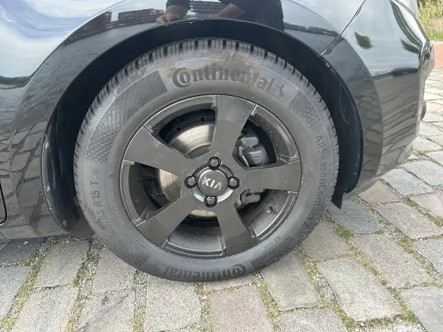 Kia Rio view 27